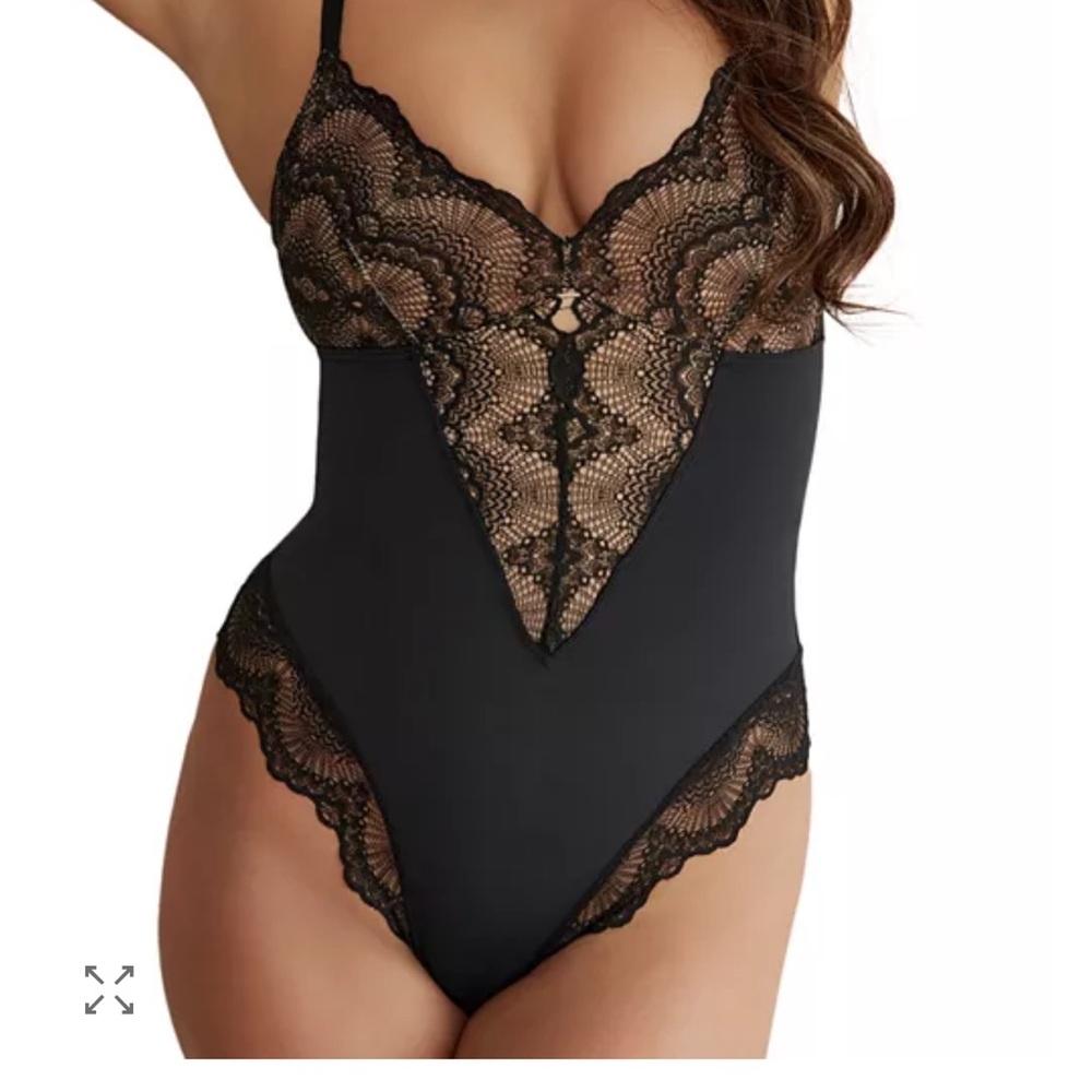 Viral Pinsey Black Lace Shapewear Bodysuit